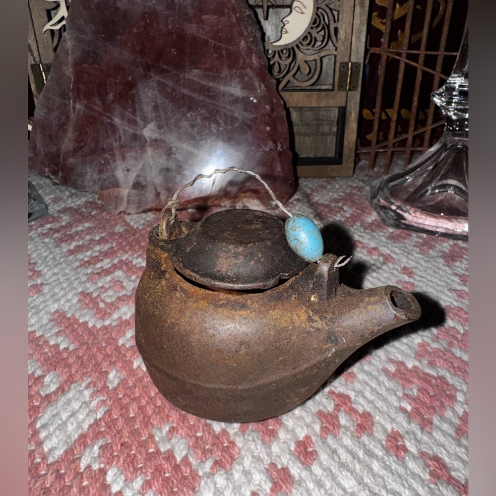 Cast Iron Tea Kettle Antique ✨